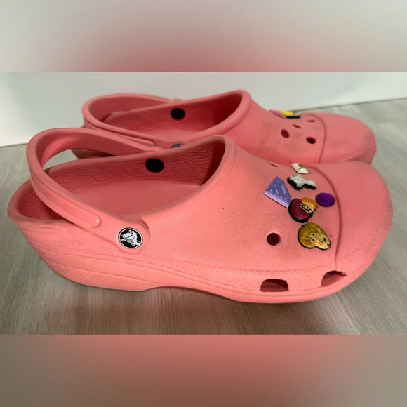 Crocs Classic Clogs Shoes W 12-14, M 10 Slingback Casual Comfort Rubber Slip On - Picture 1 of 7